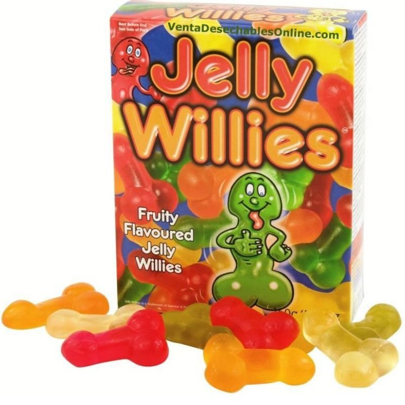 CHEWABLE CANDY IN THE SHAPE OF PENIS