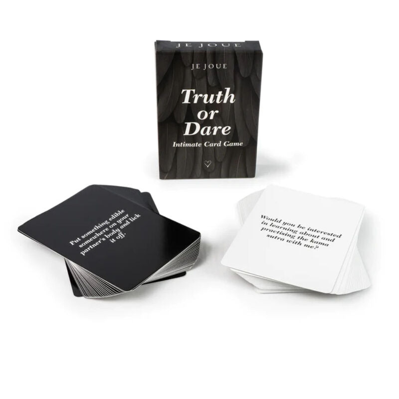 THE NAUGHTY GIFT SET